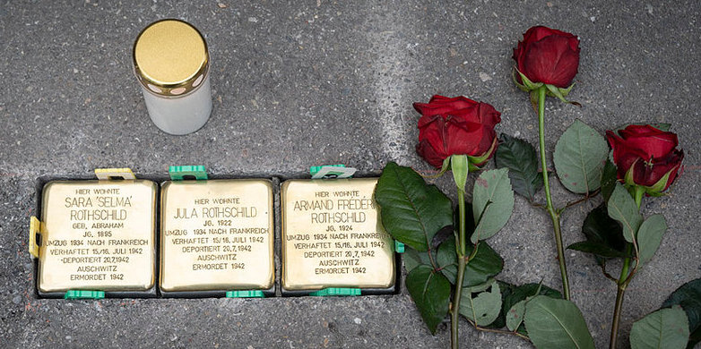 Stolpersteine für Familie Rothschild