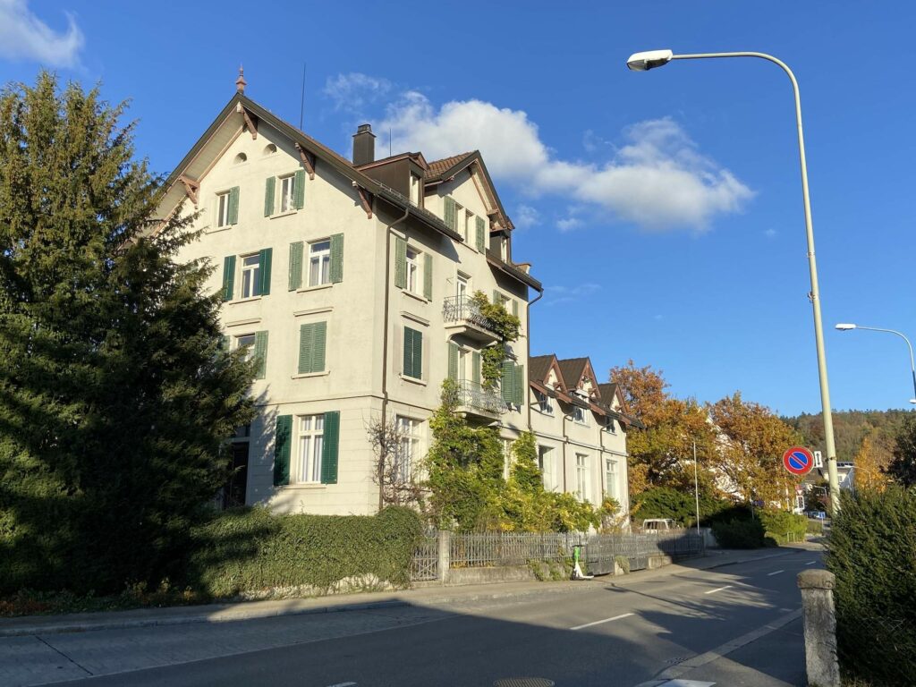 Alte Landstrasse 127 vor dem Abriss