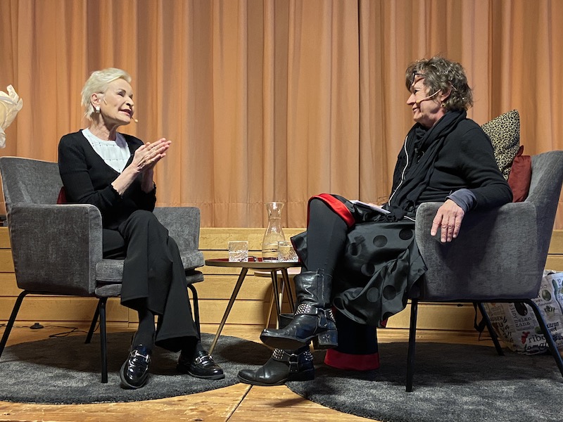 Favia Schlittler bei Barbara Lukesch im «Talk am Puls» (Foto/Video: rs)
