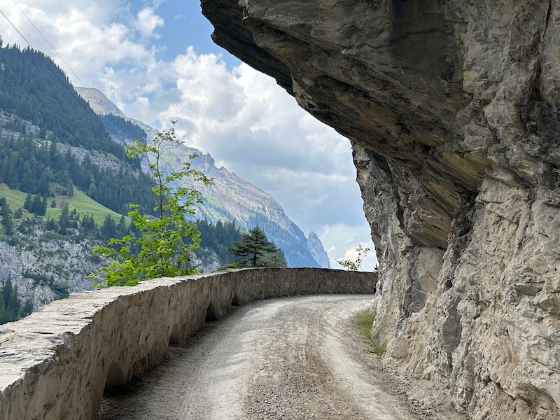 3 Zum Glück gibt es hier keinen Gegenverkehr