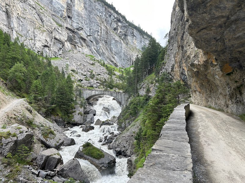 4 Hinauf zur Kanderbrücke