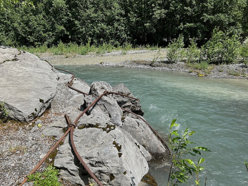 So trotzen die Blöcke dem Hochwasser