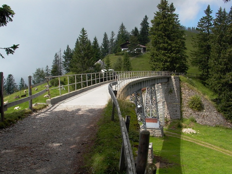 Alte Eisenbahnbrücke bei Unterstätten