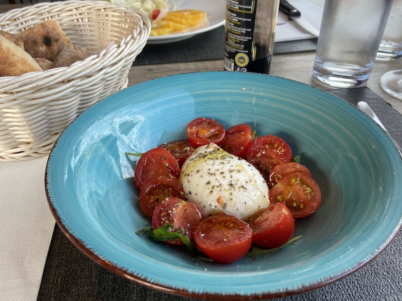 Tomatensalat mit Mozzarella (Fotos: ZN)
