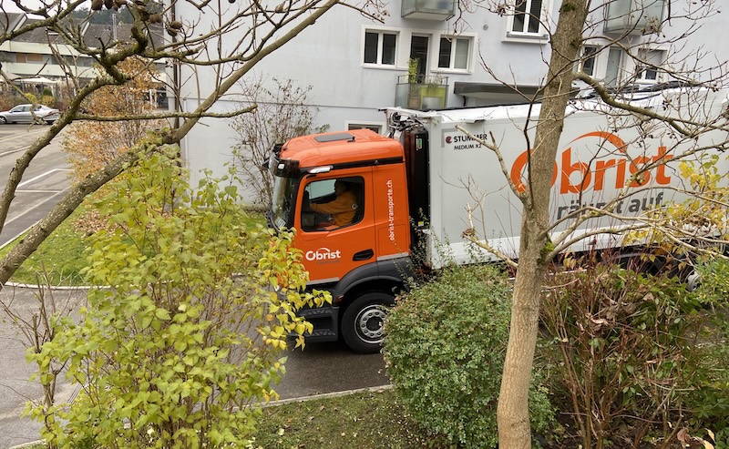 Auf leisen Sohlen: E-Güselwagen der Firma Obrist