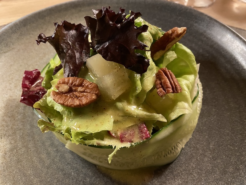 Herbstsalat im Gurkenmantel